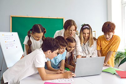 Integrating Technology in Classroom